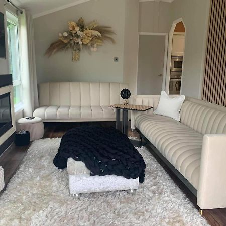 The Lodge At Haggerston Castle Beal Extérieur photo