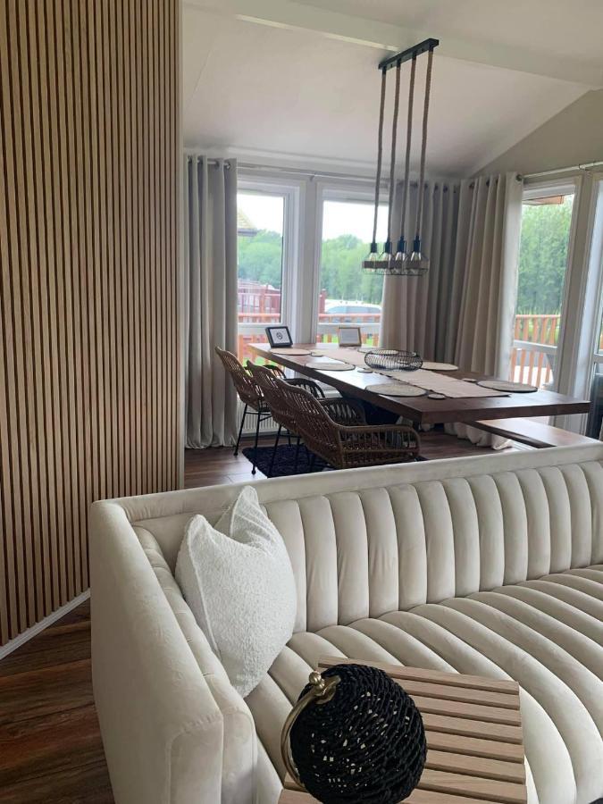 The Lodge At Haggerston Castle Beal Extérieur photo
